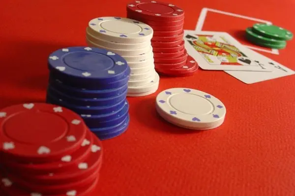 Kostenloses Online Blackjack Spiel im Casino sichern und gewinnen