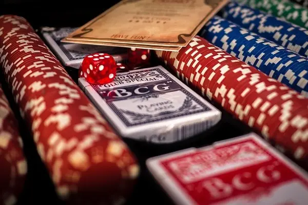 Mehrspieler Blackjack - Der letzte Schrei in allen Online Casinos