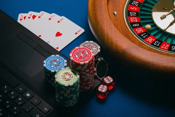 Mehrspieler Online Blackjack - Größtes Spielvergnügen in Casinos